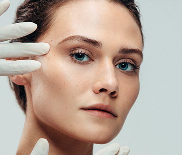 Endoskopisches Facelifting